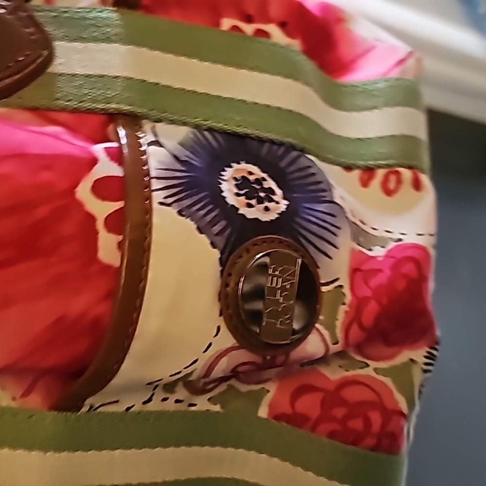 Tyler Rodan purse